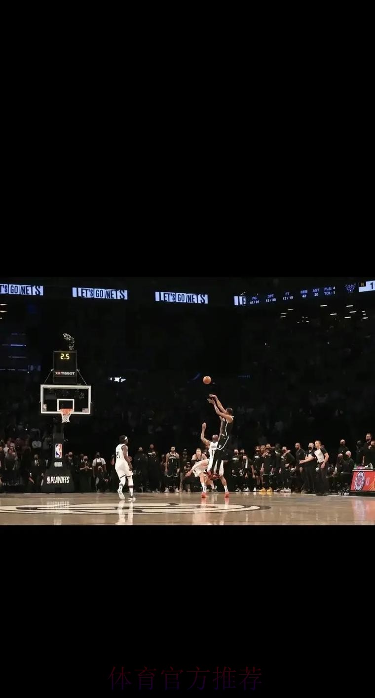 三分12中2杜兰特1.1秒绝杀旧主，阿门17+7+6，火箭大逆转三杀太阳